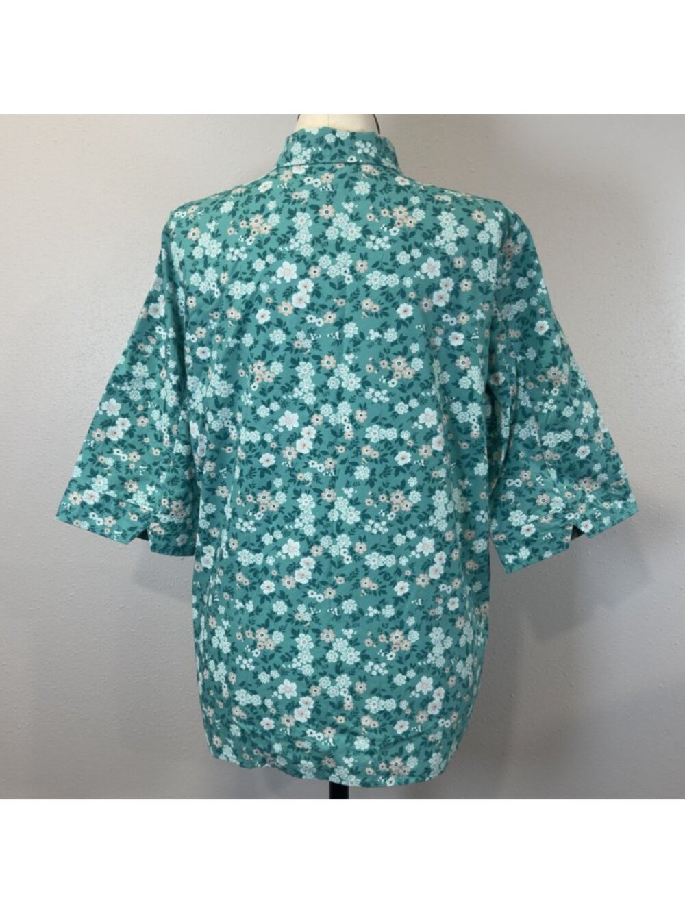 American Sweetheart Floral Button-Up Shirt Womens Size XL 3/4 Sleeves Green - Picture 2 of 13